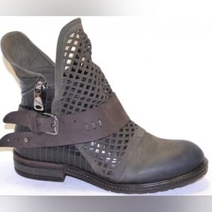 Spring Step Gavotta Distressed Brown Cutout Ankle Booties